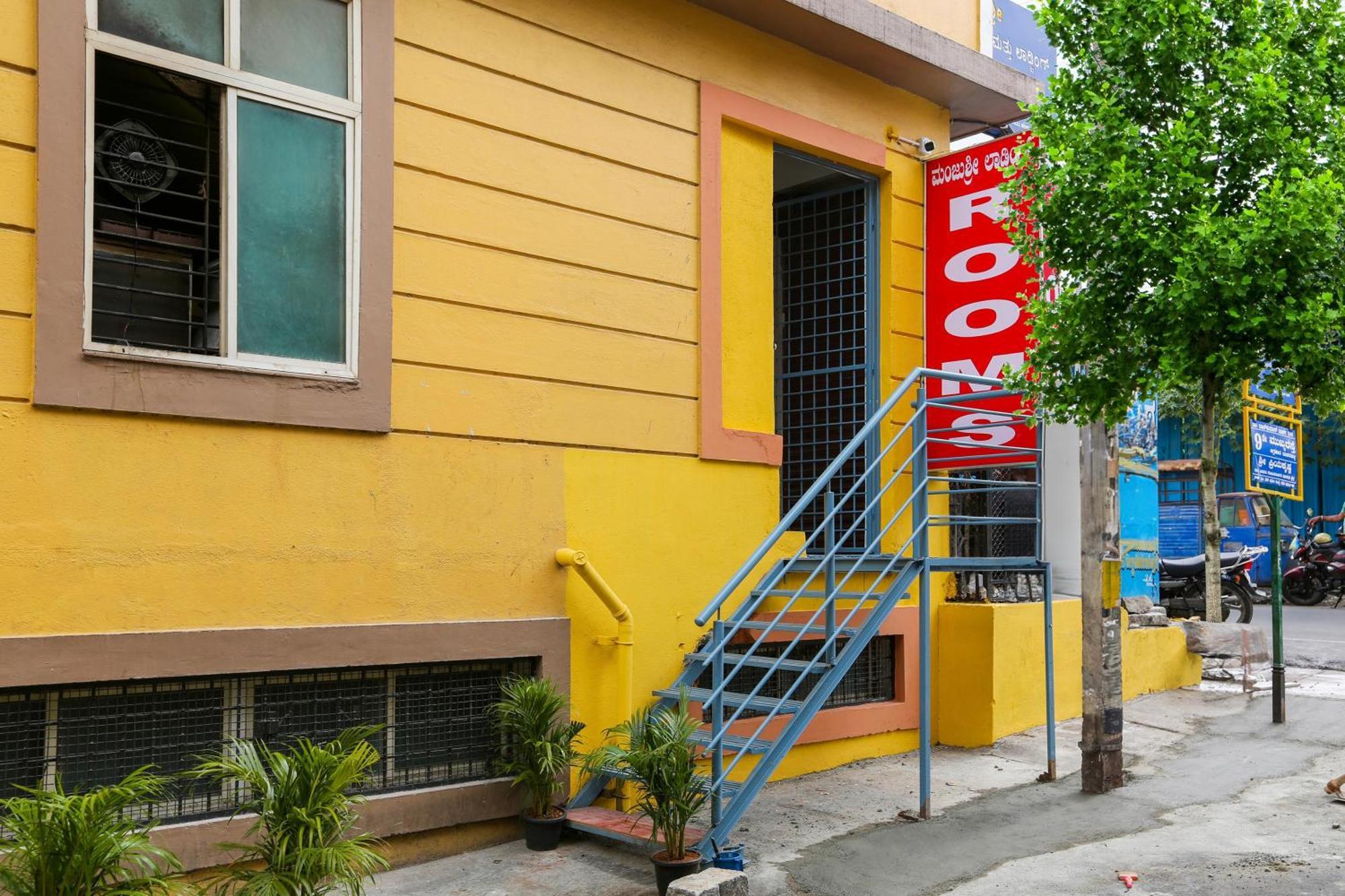 Hotel O Manjushree Boarding & Lodging Nearby Dr.Br Ambedkar Stadium Basveshwar Nagar Bengaluru Zewnętrze zdjęcie